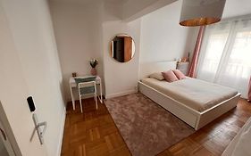P19 Paris Disney Airport And Spa In Option 50Day